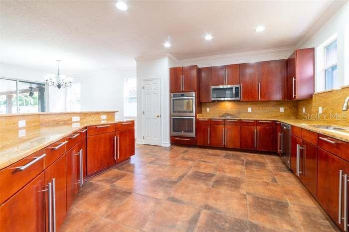 14443 GOLDEN RAIN TREE BLVD