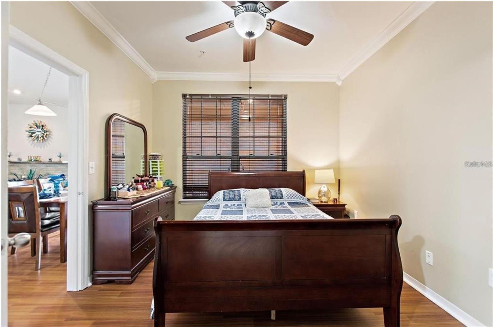 2045 ERVING CIR #101