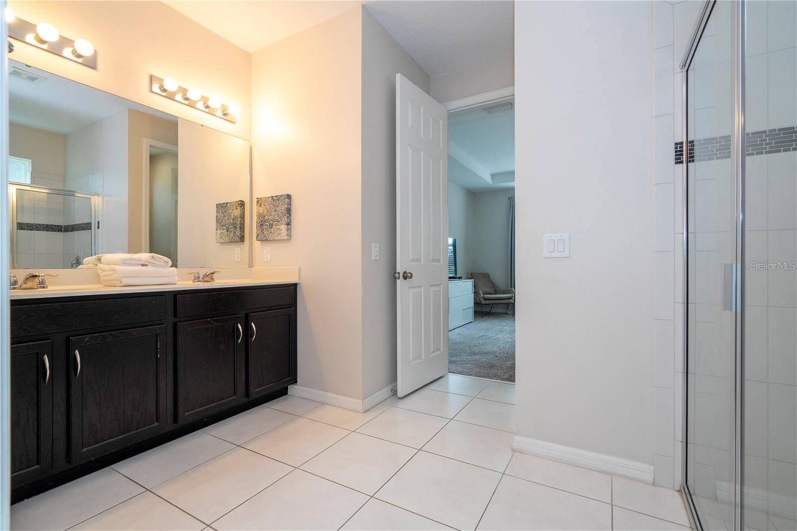 9043 SUNSHINE RIDGE LOOP