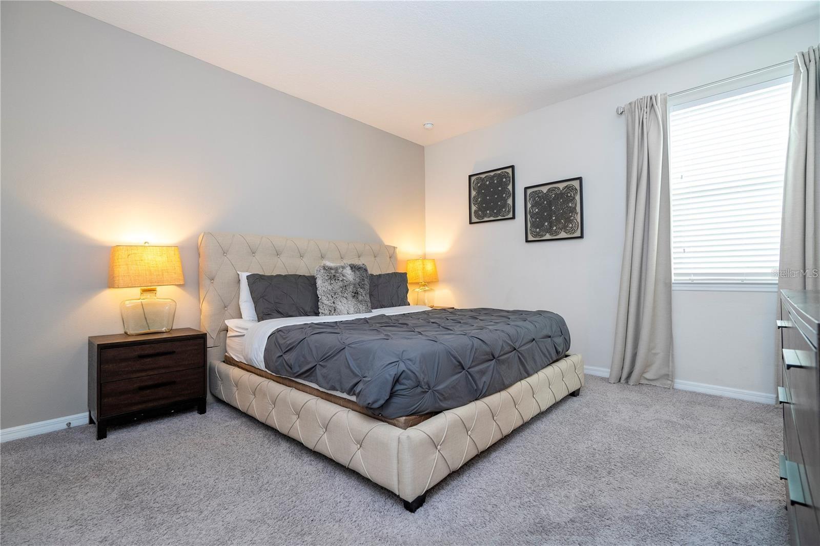 9043 SUNSHINE RIDGE LOOP