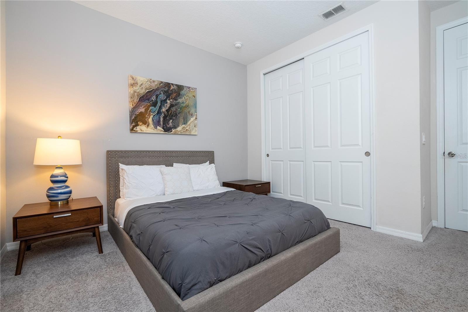 9043 SUNSHINE RIDGE LOOP