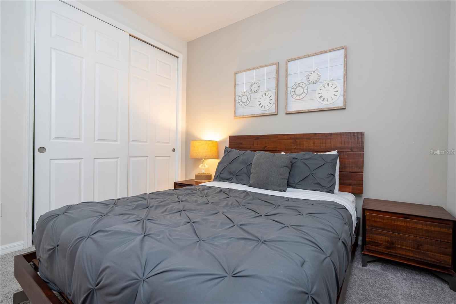 9043 SUNSHINE RIDGE LOOP