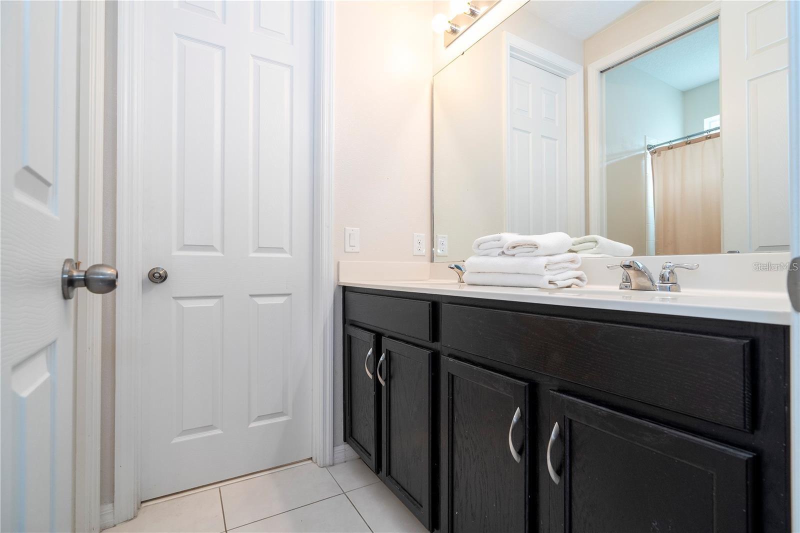 9043 SUNSHINE RIDGE LOOP