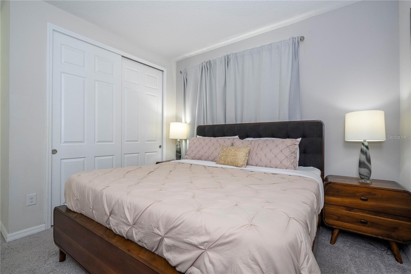 9043 SUNSHINE RIDGE LOOP