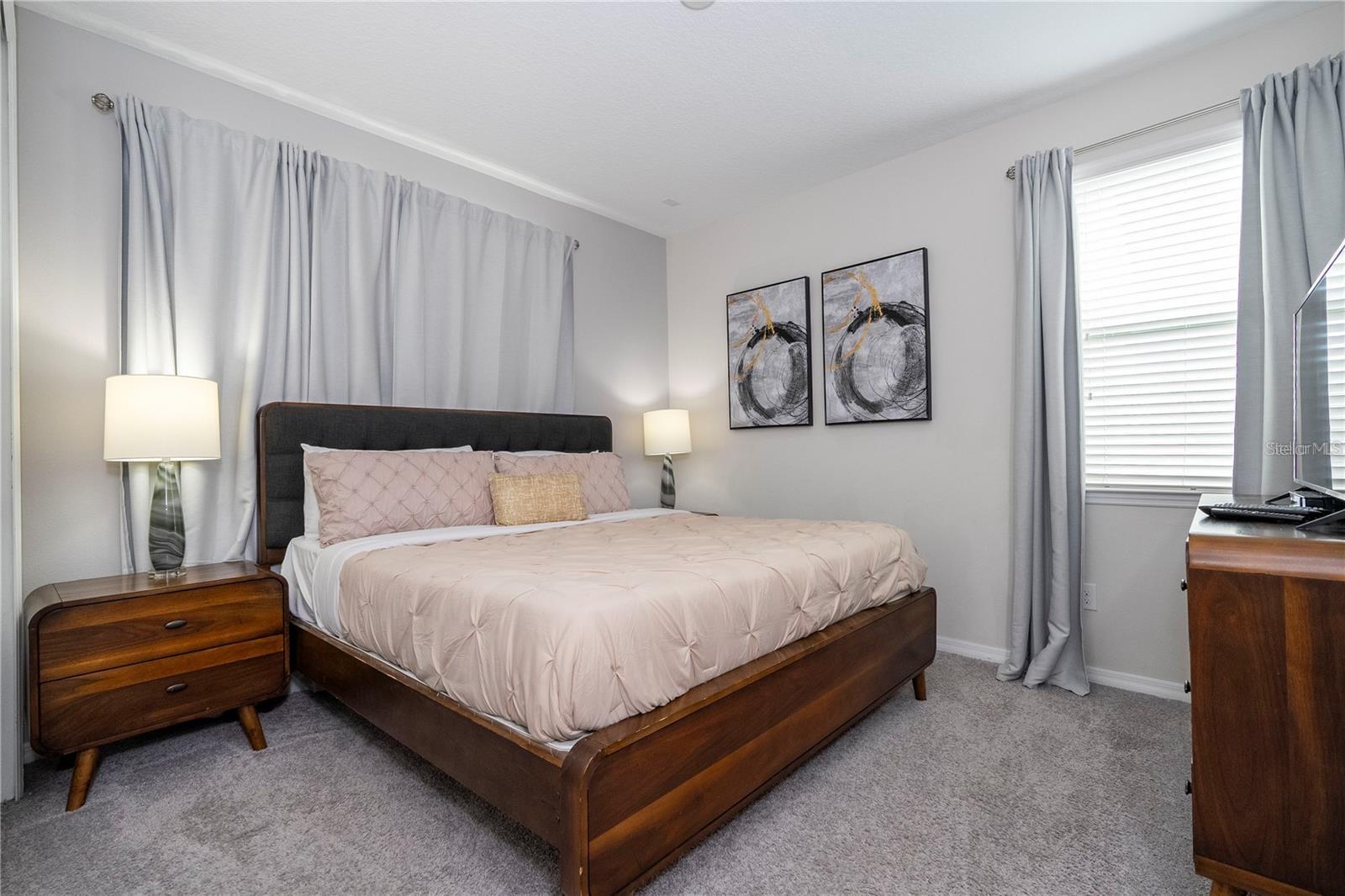 9043 SUNSHINE RIDGE LOOP