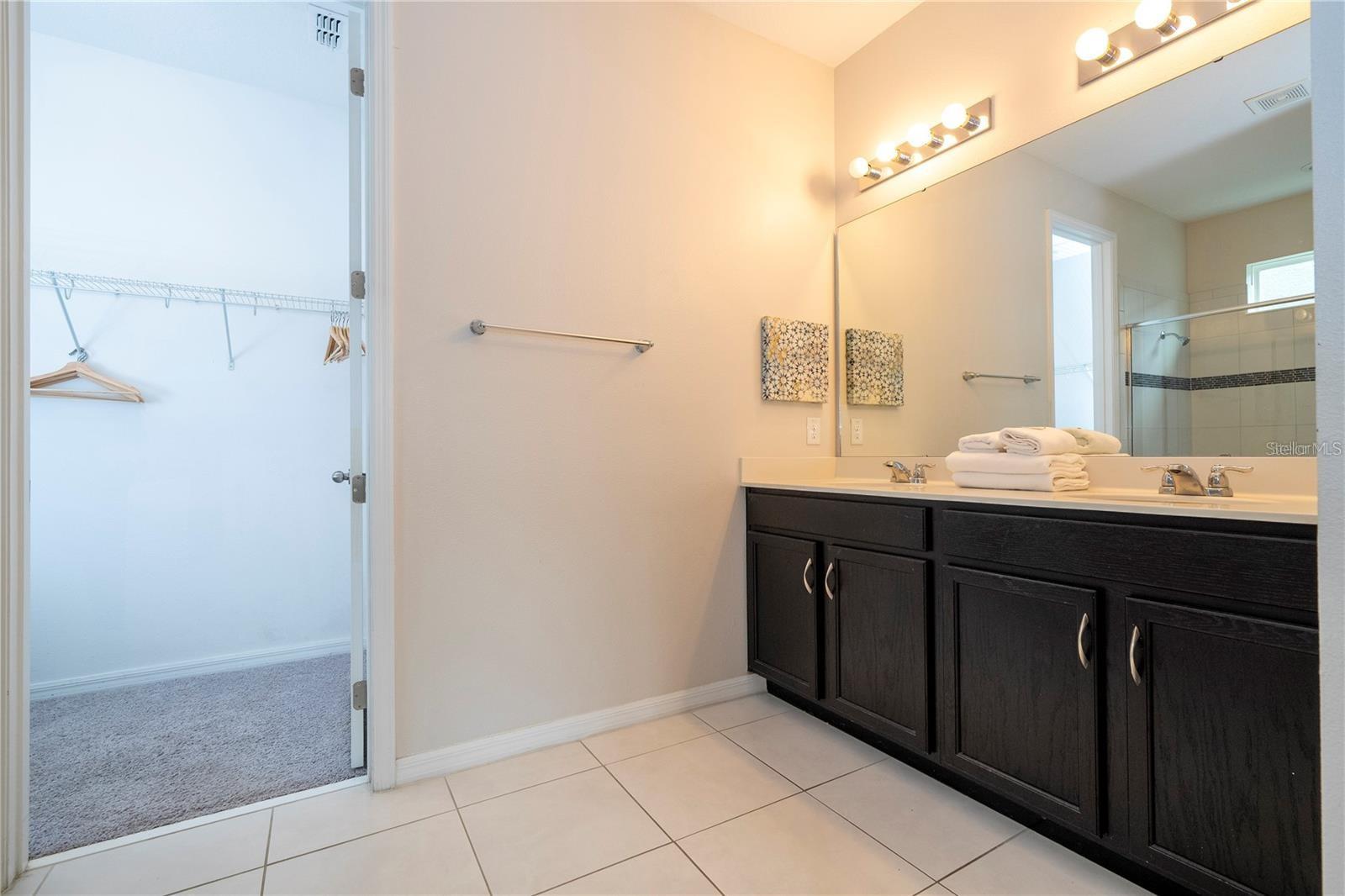 9043 SUNSHINE RIDGE LOOP