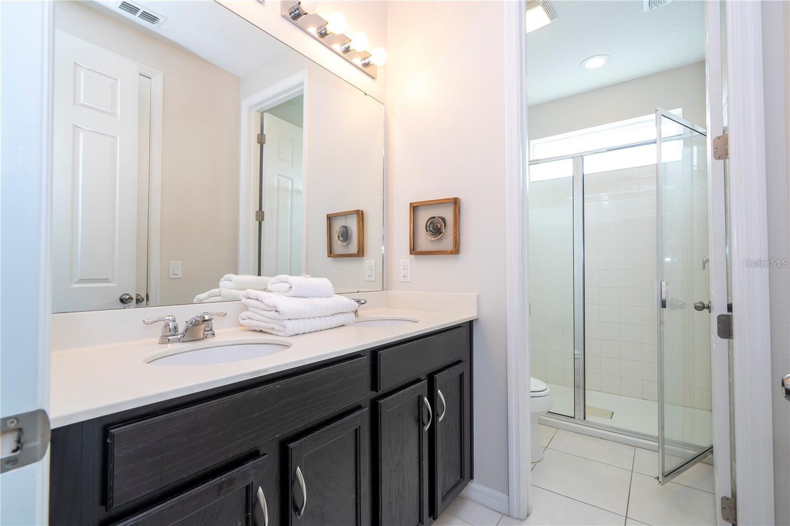 9043 SUNSHINE RIDGE LOOP