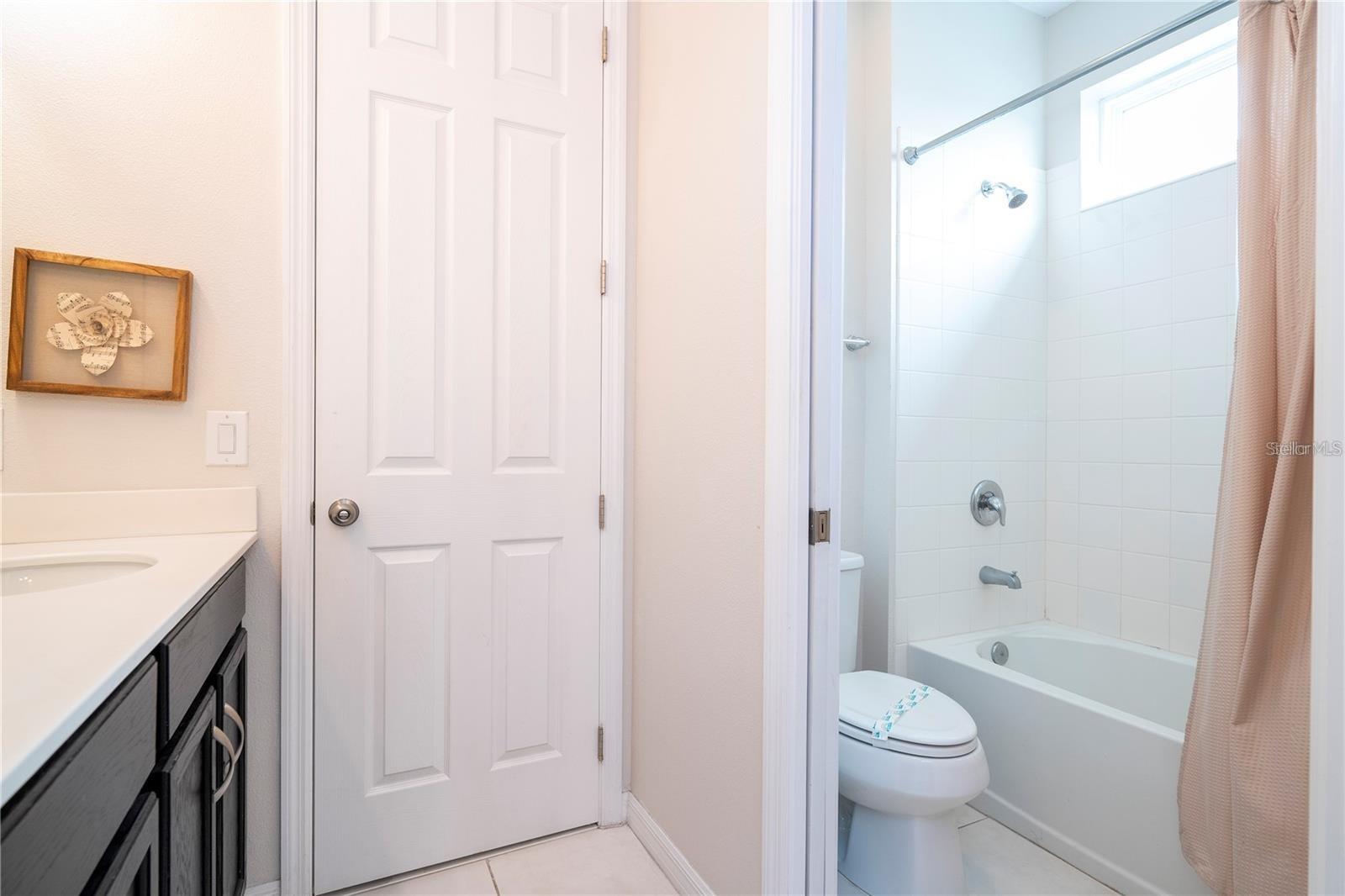 9043 SUNSHINE RIDGE LOOP