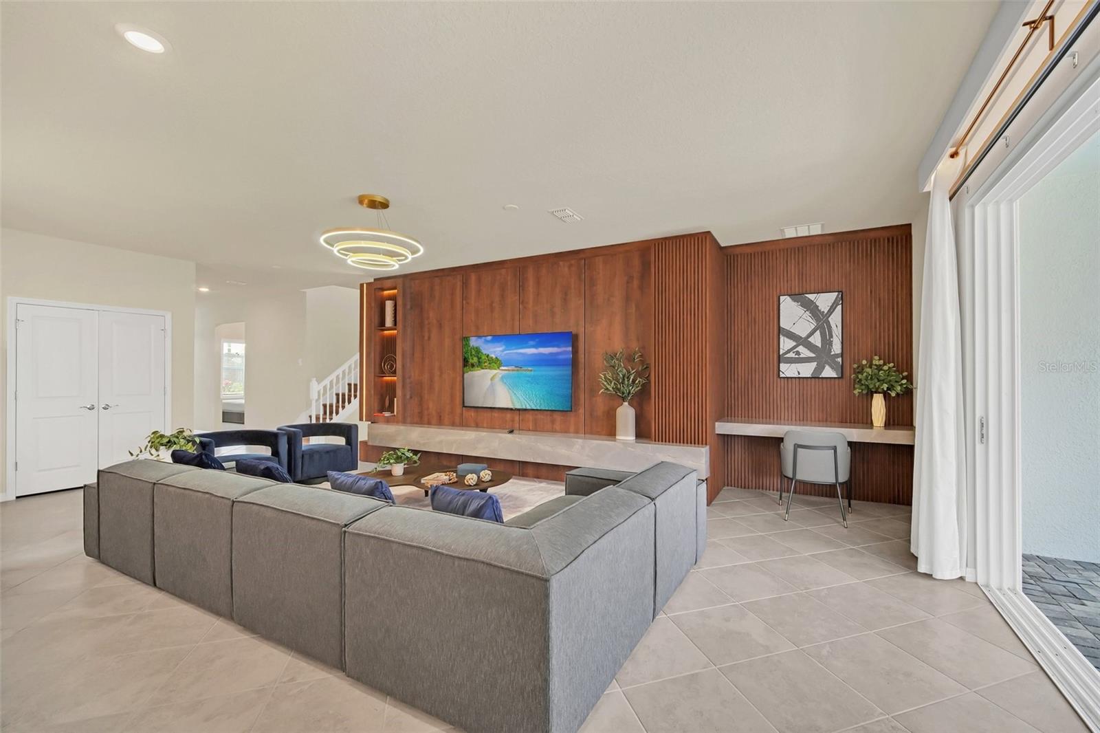 16248 SAINT MARTIN ST