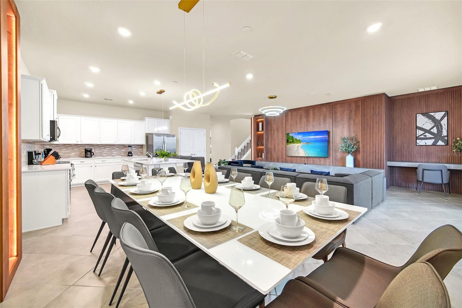 16248 SAINT MARTIN ST