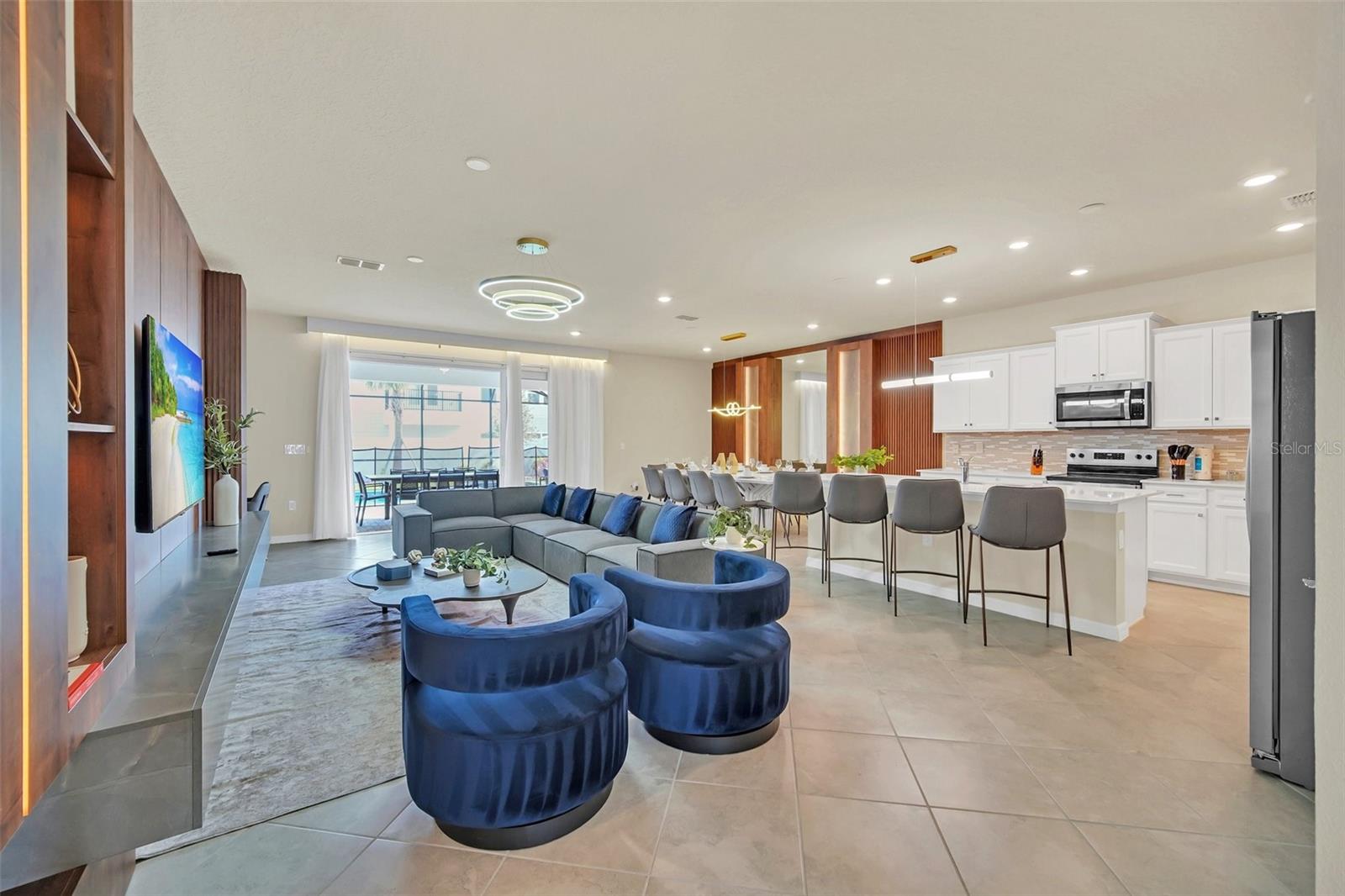 16248 SAINT MARTIN ST