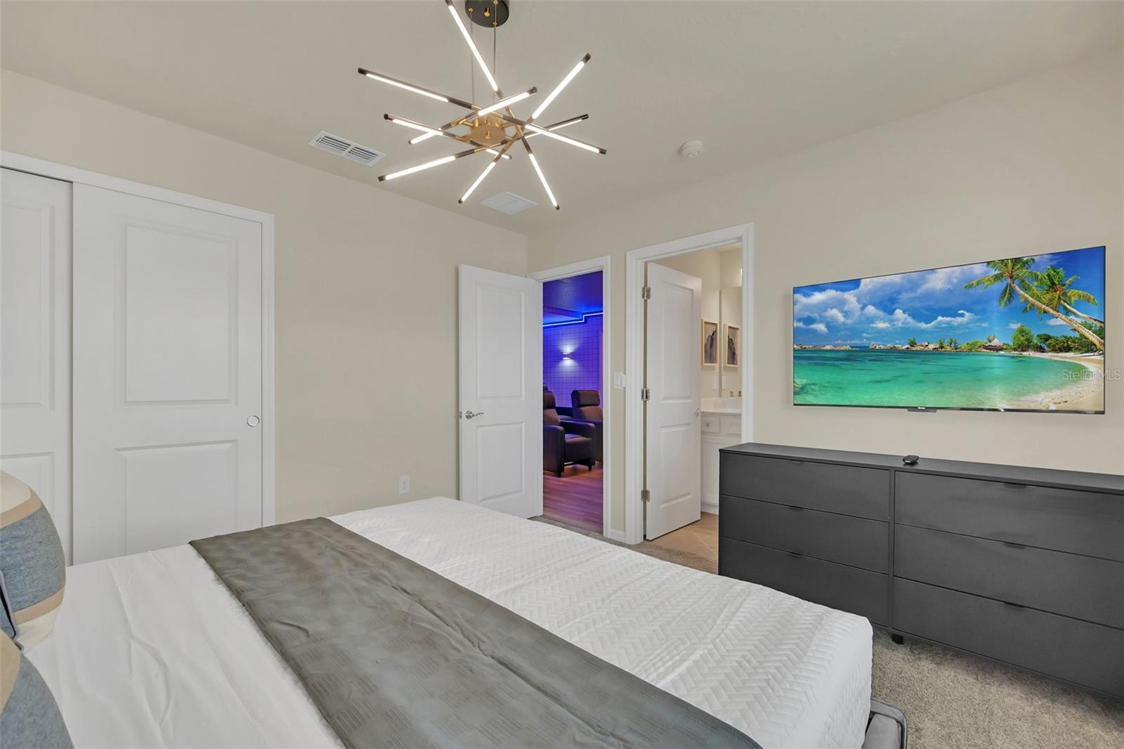 16248 SAINT MARTIN ST