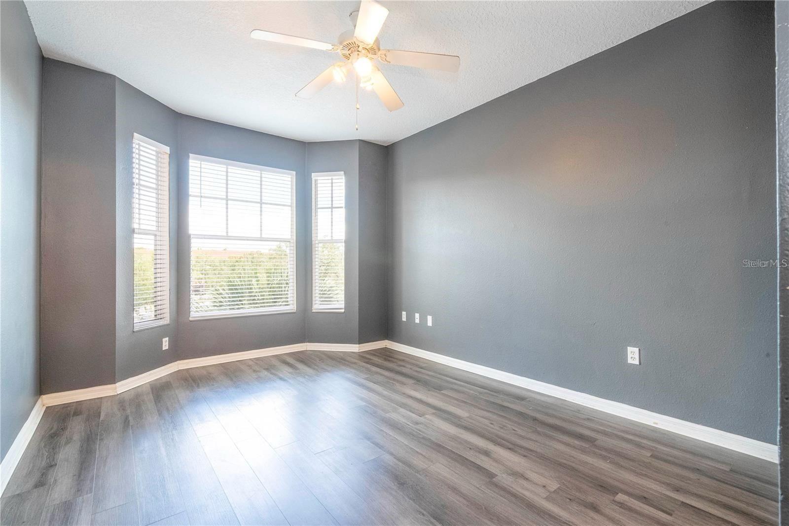 5572 METROWEST BLVD #309