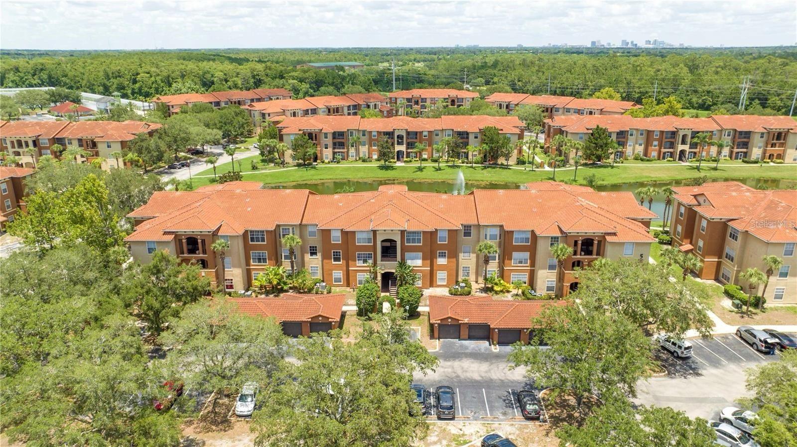 5572 METROWEST BLVD #309