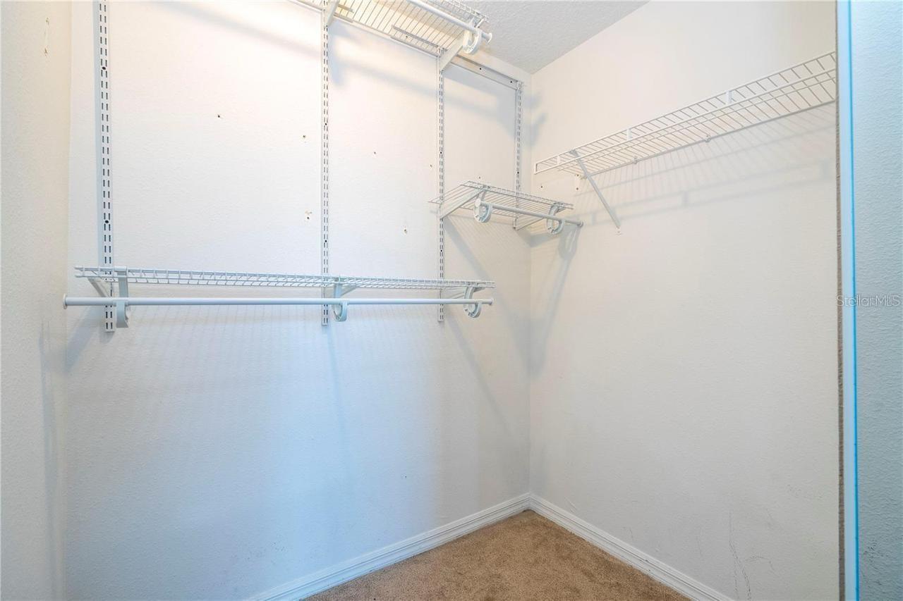 5572 METROWEST BLVD #309