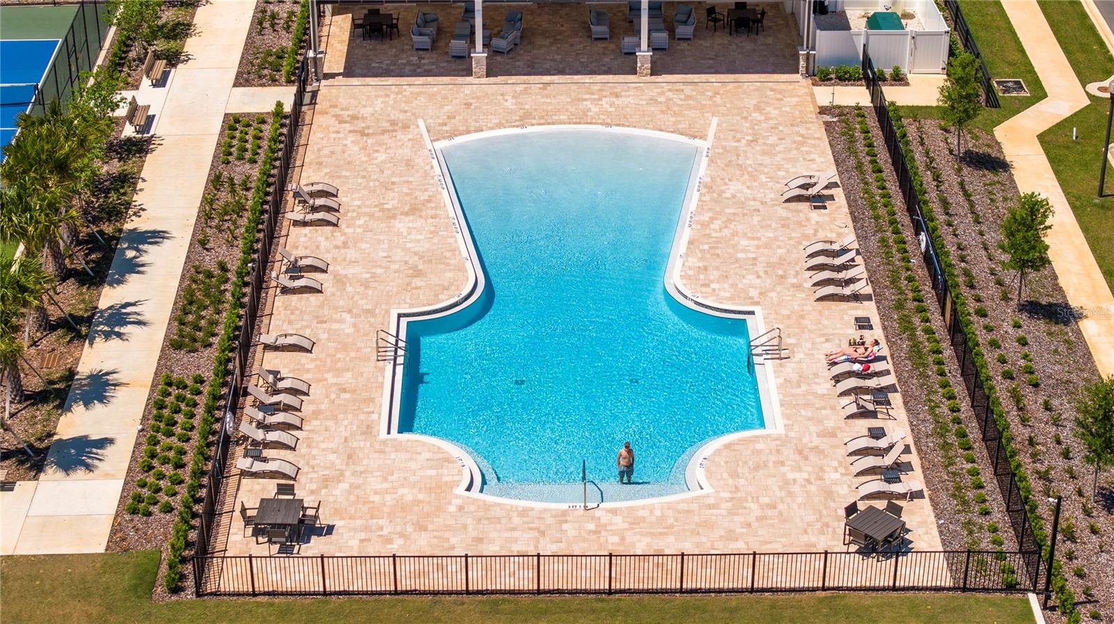 4994 CITRUS LEAF BLVD