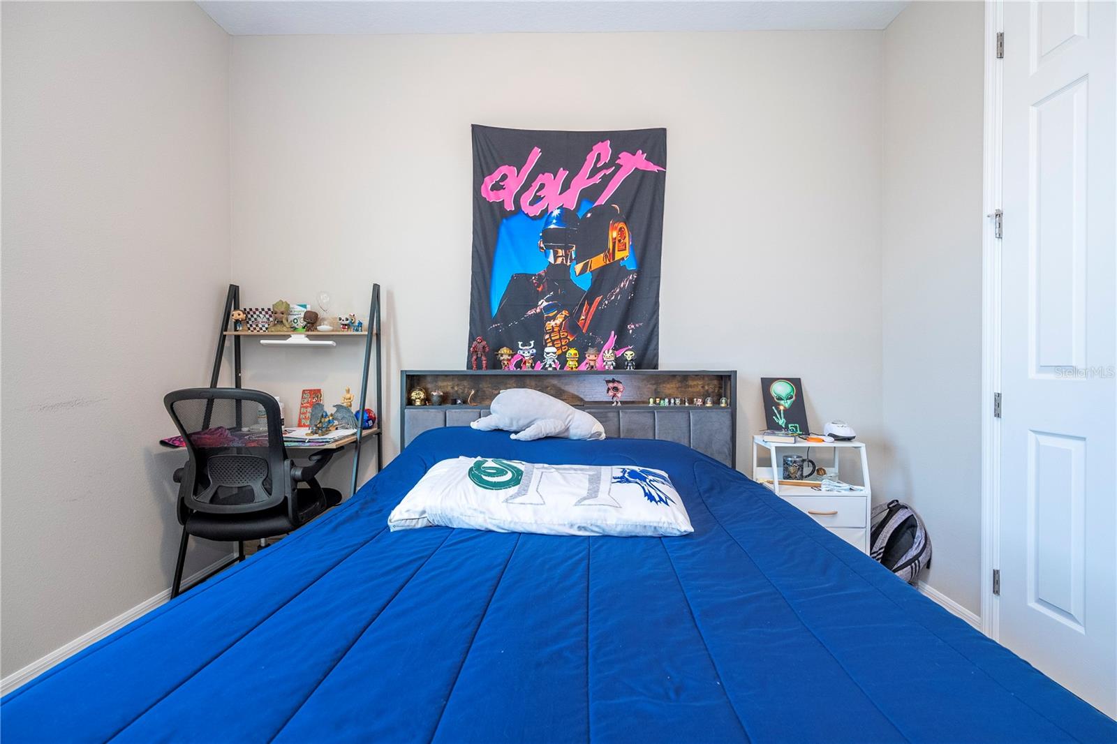 4994 CITRUS LEAF BLVD