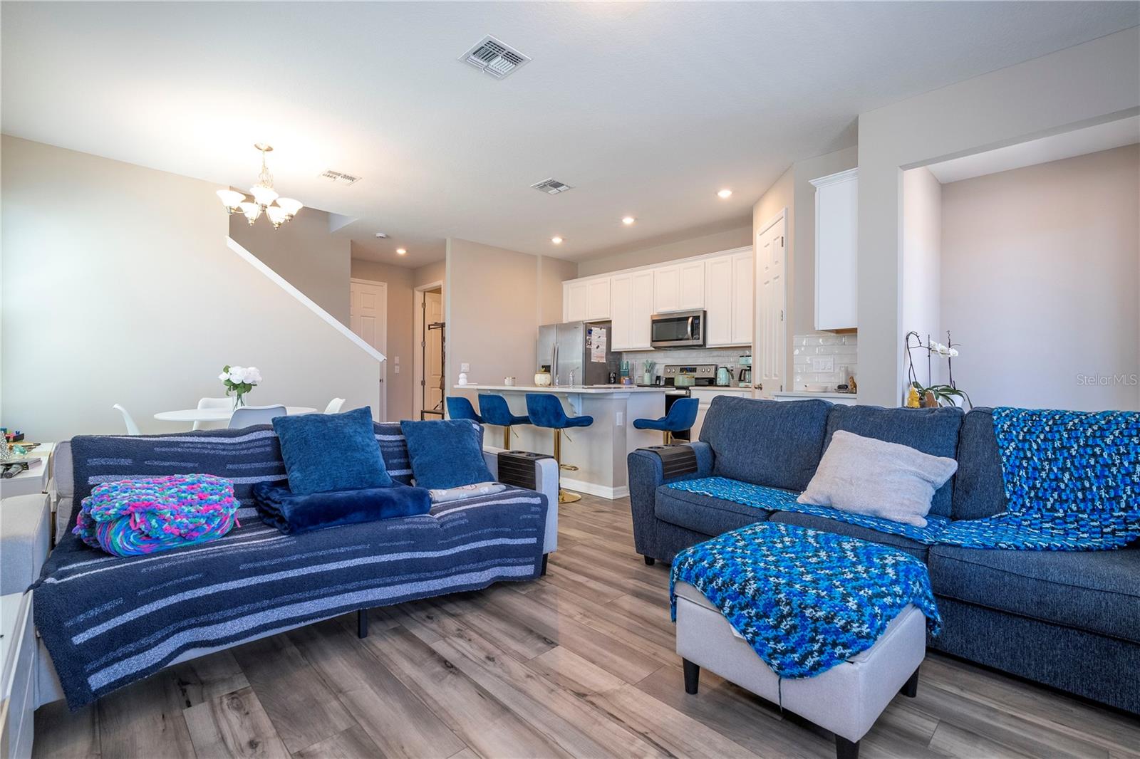 4994 CITRUS LEAF BLVD