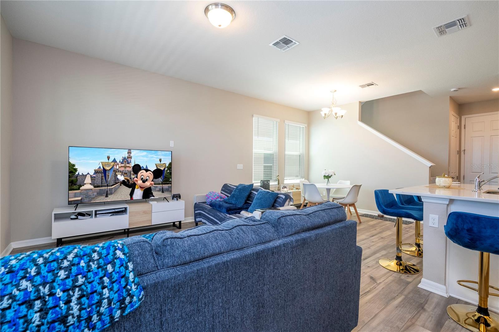 4994 CITRUS LEAF BLVD