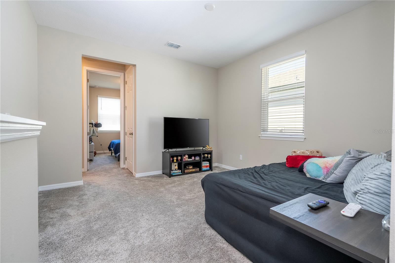 4994 CITRUS LEAF BLVD