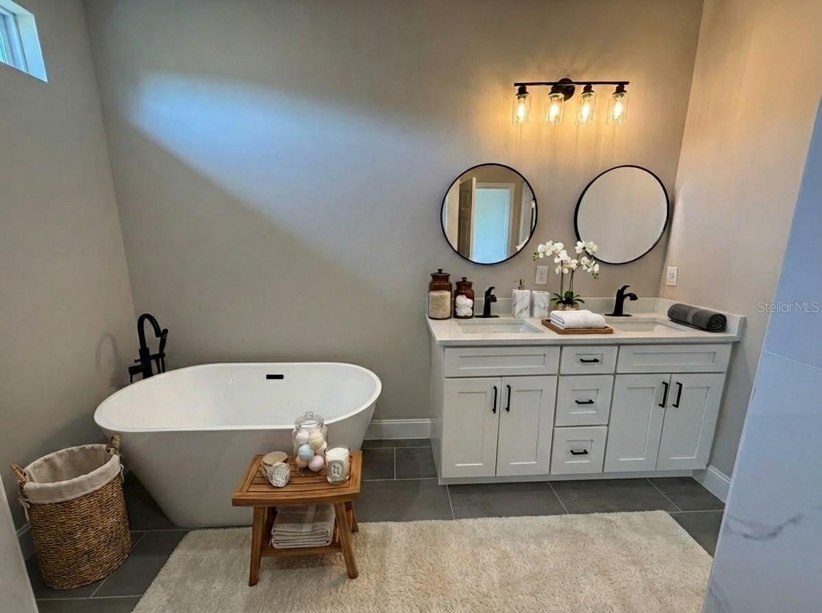 2598 SW 154TH PLACE RD