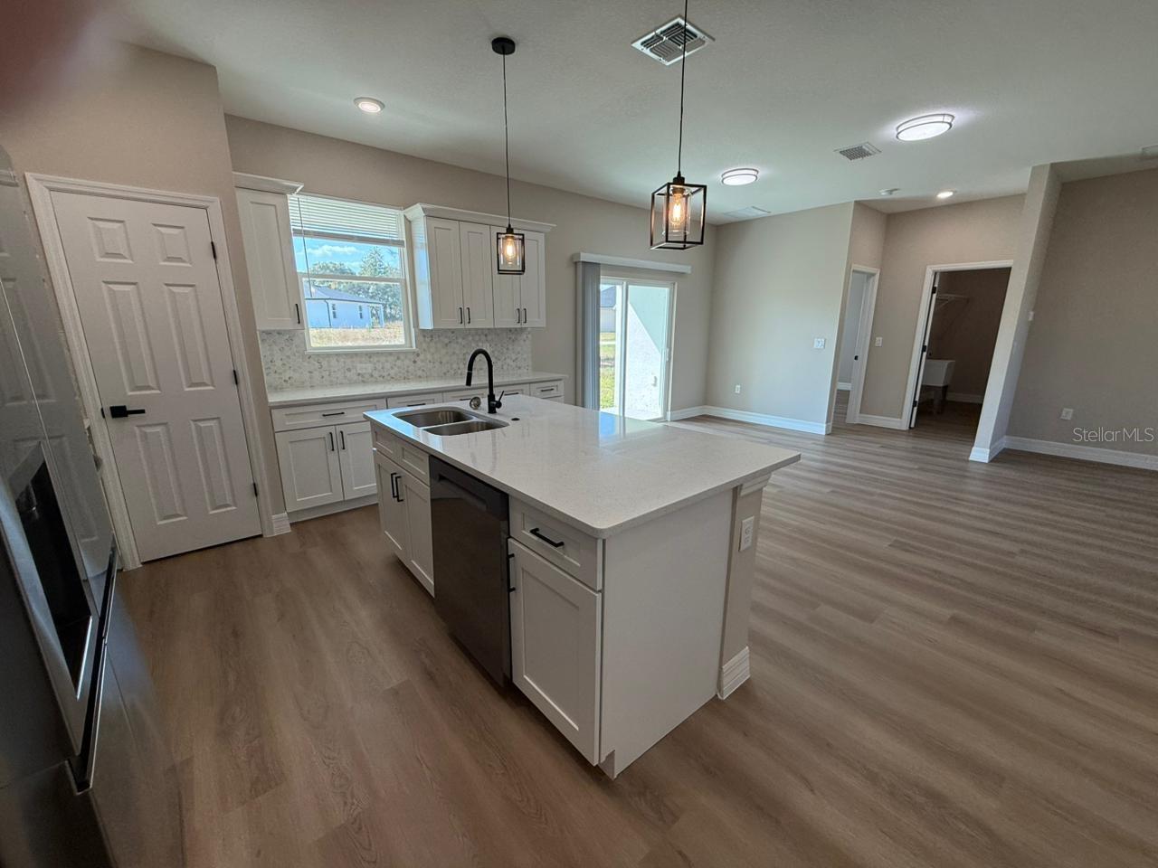 2598 SW 154TH PLACE RD