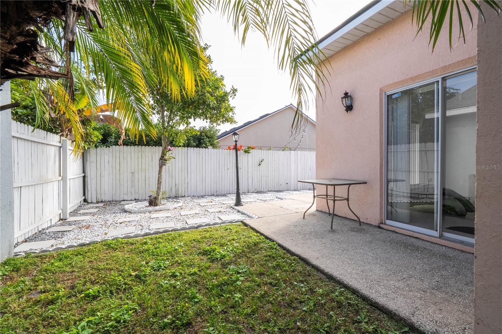 3219 BREWSTER DR