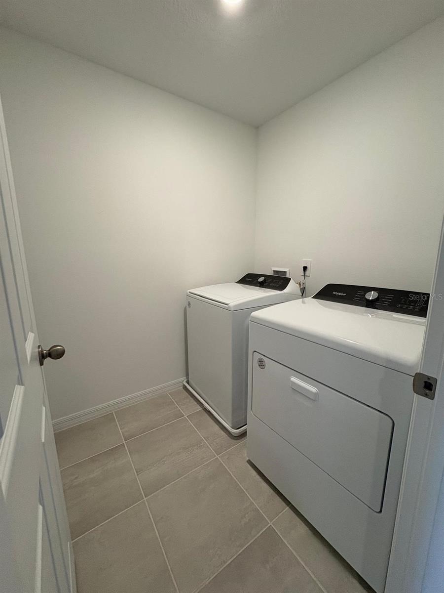 16439 HAPPY EAGLE DR