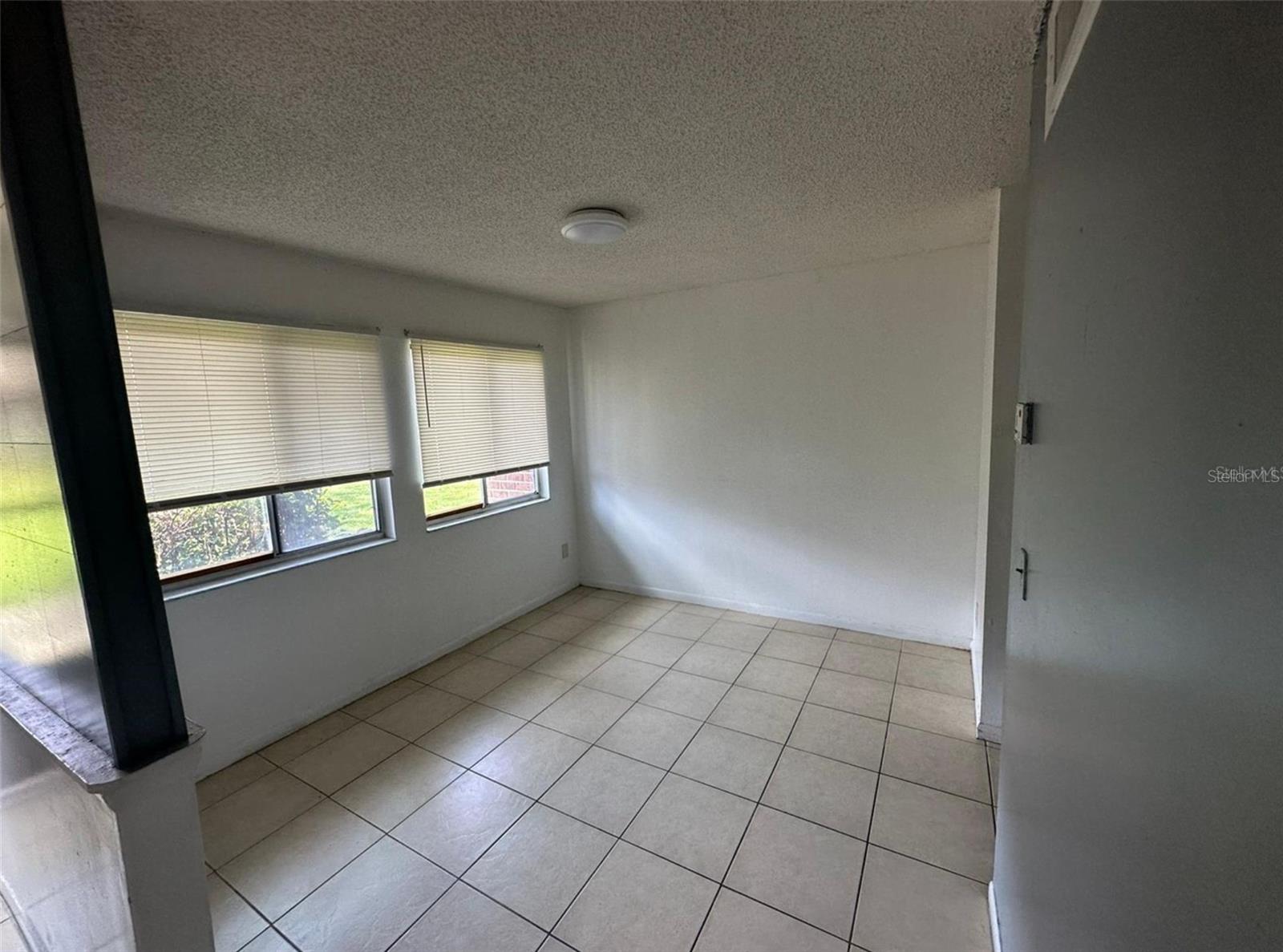 2340 HUNTINGTON GREEN CT #1