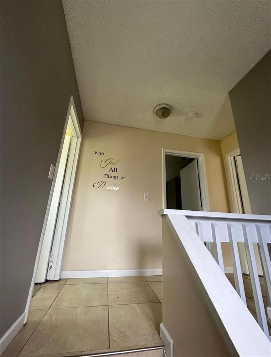 2340 HUNTINGTON GREEN CT #1