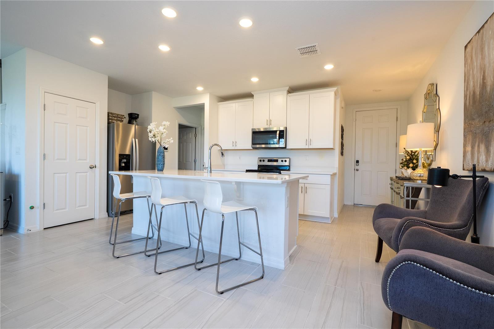 4329 EAGLE TRAIL BND