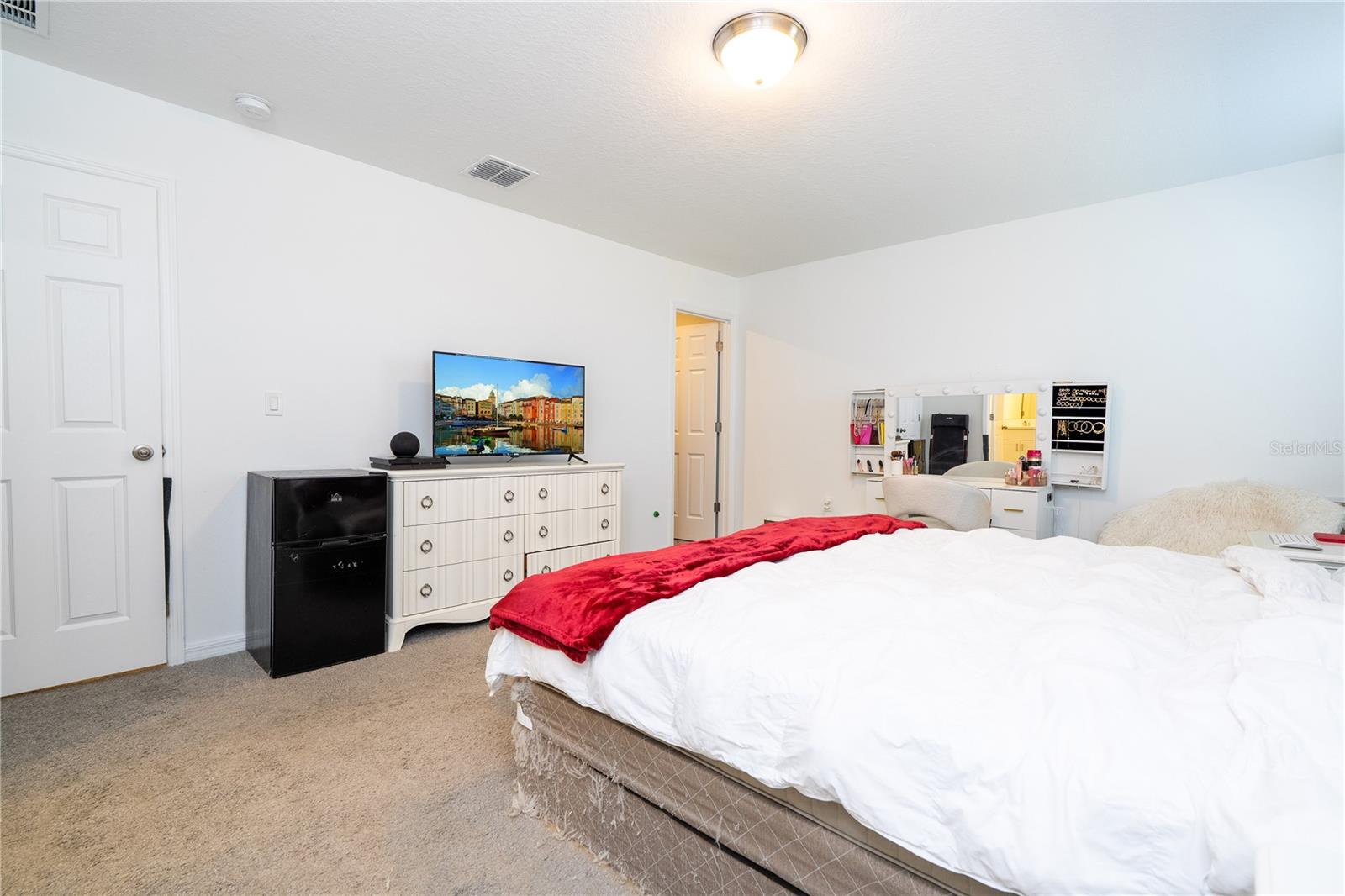 4329 EAGLE TRAIL BND