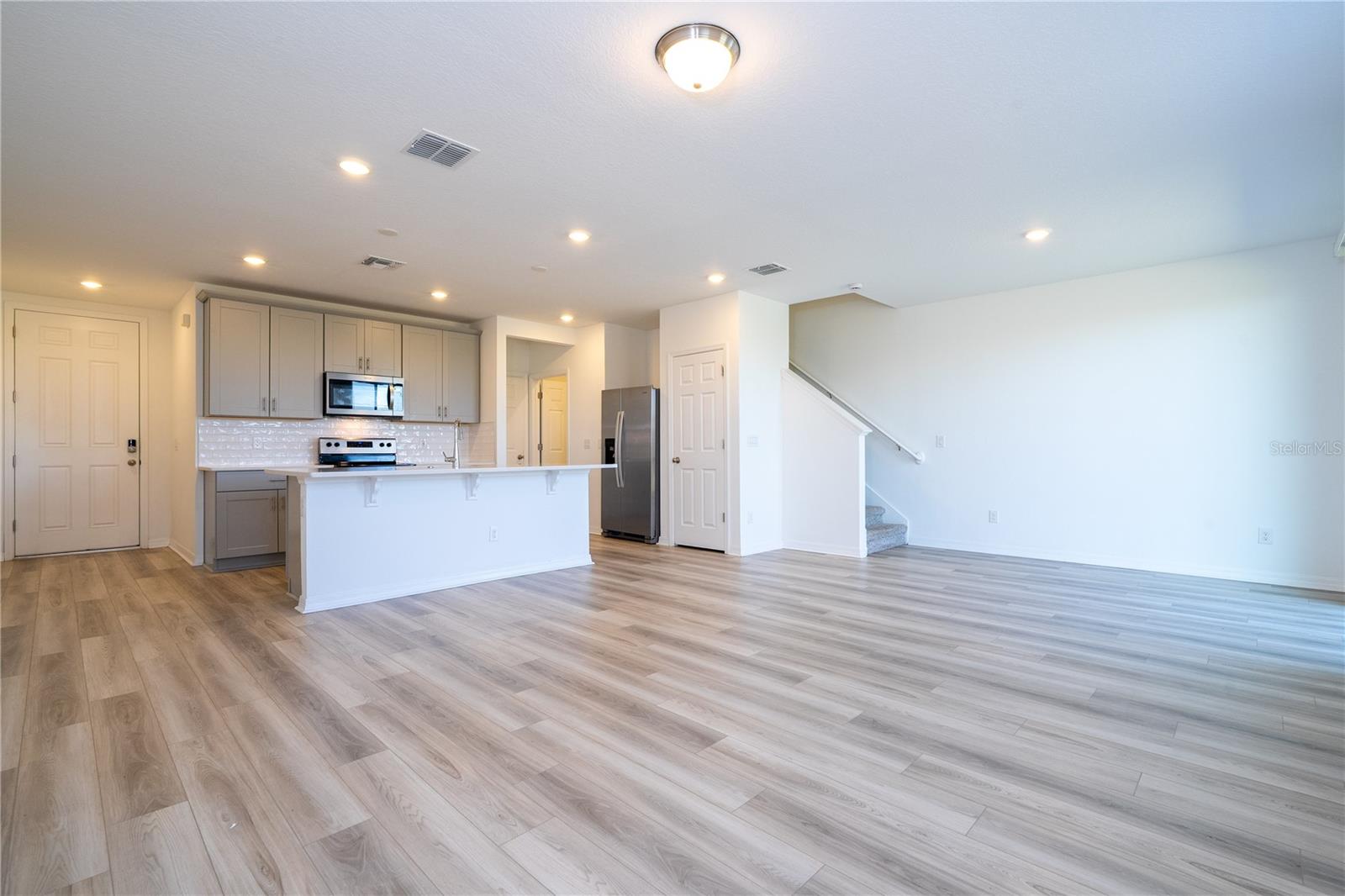 4549 BURROWING OWL LOOP