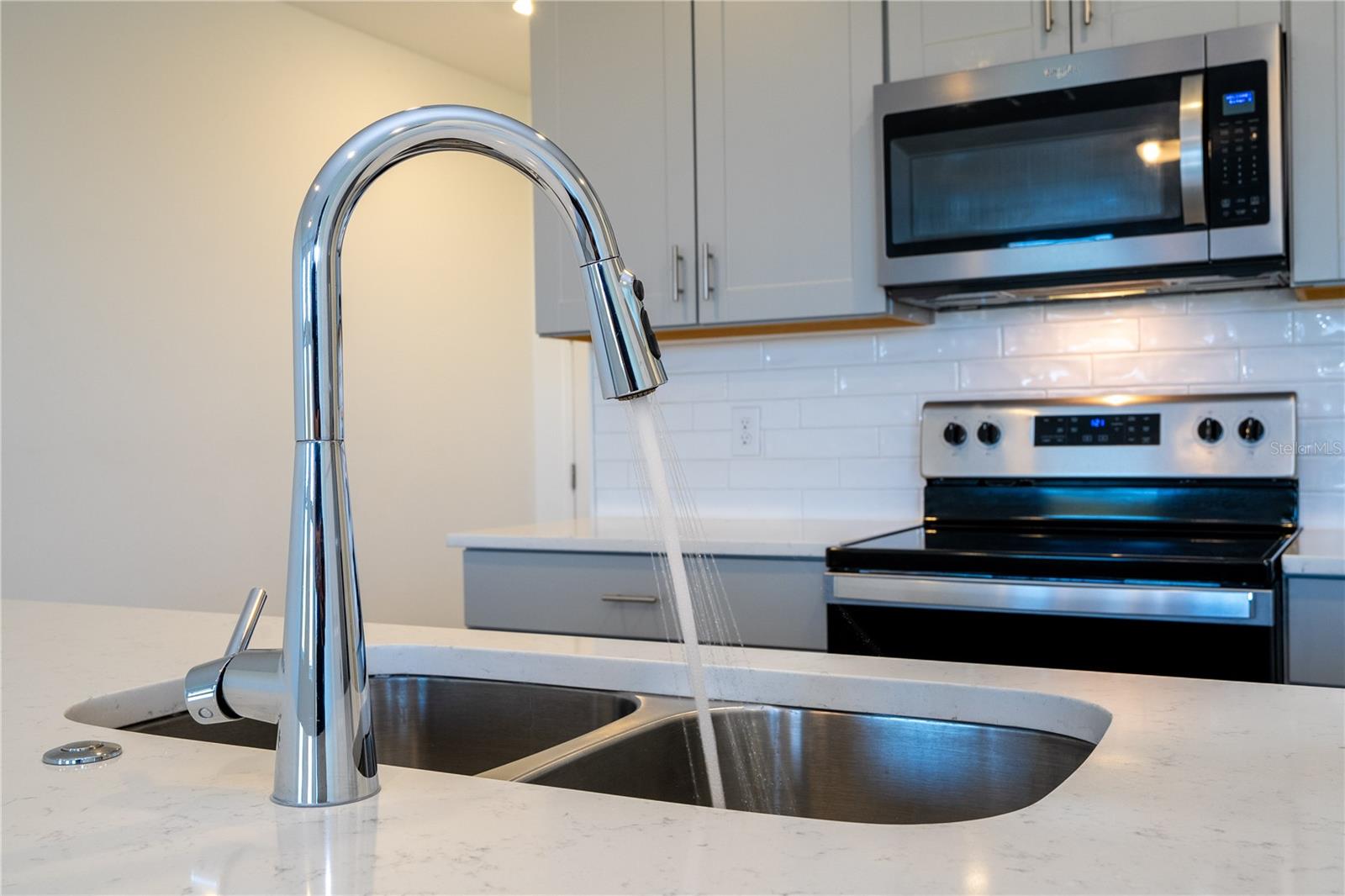 4549 BURROWING OWL LOOP