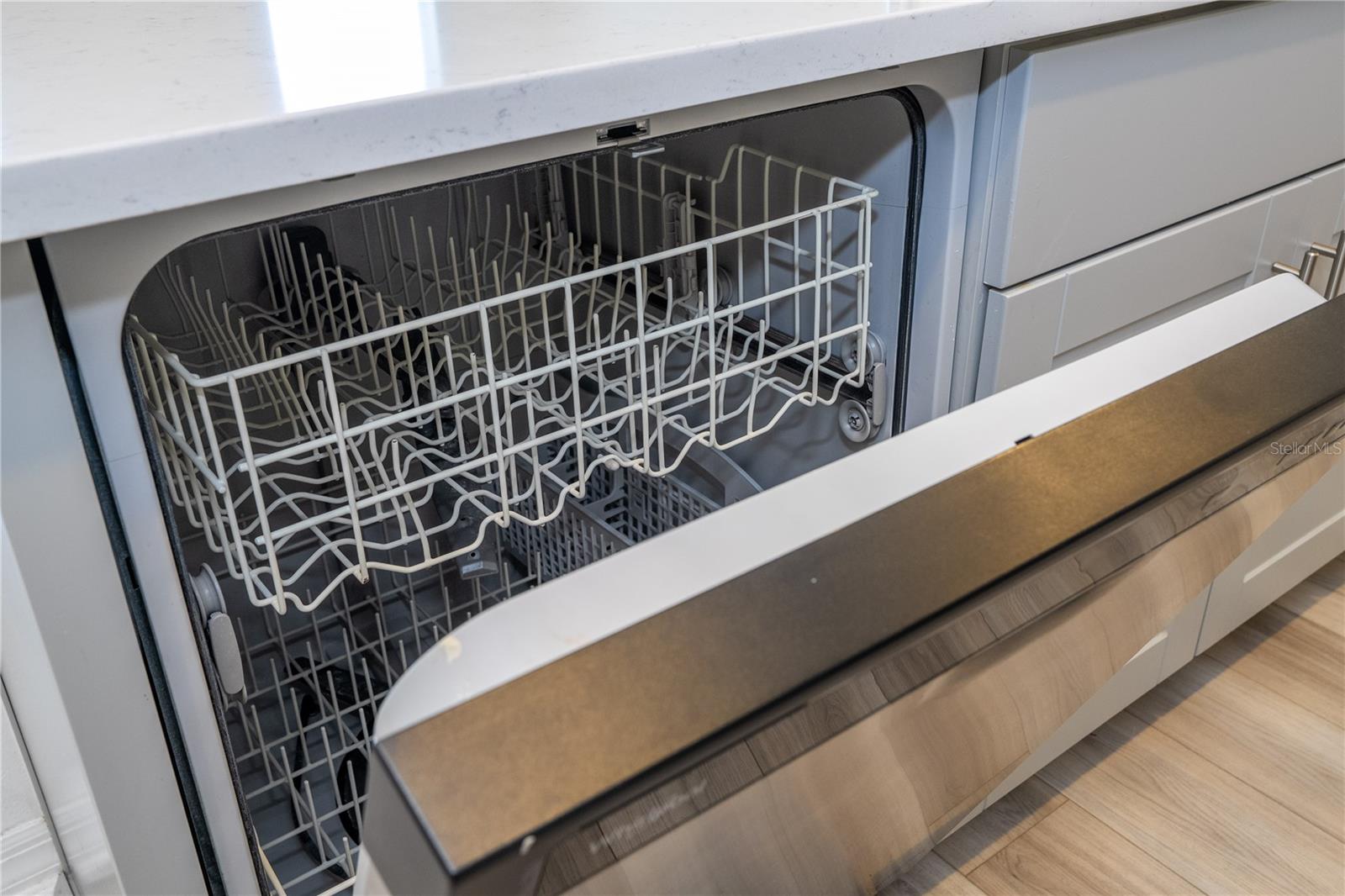 4549 BURROWING OWL LOOP