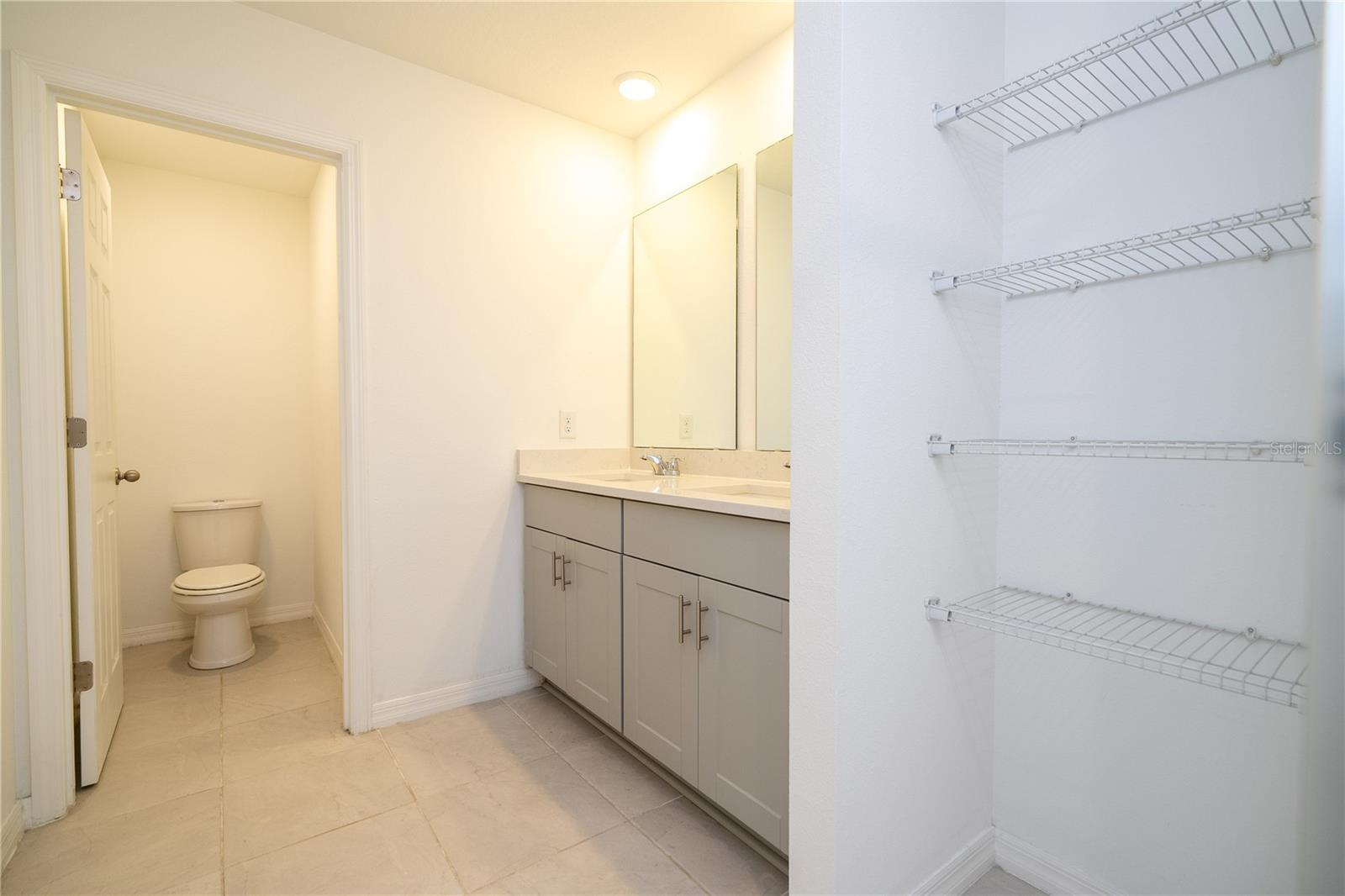 4549 BURROWING OWL LOOP