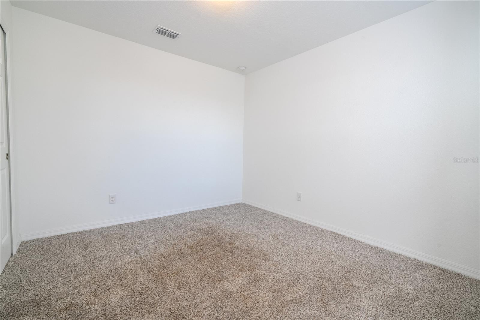 4549 BURROWING OWL LOOP