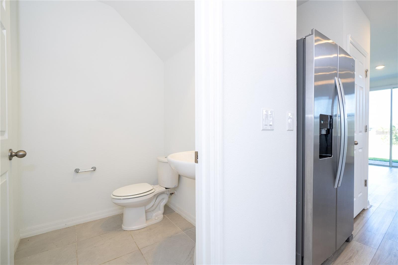 4549 BURROWING OWL LOOP