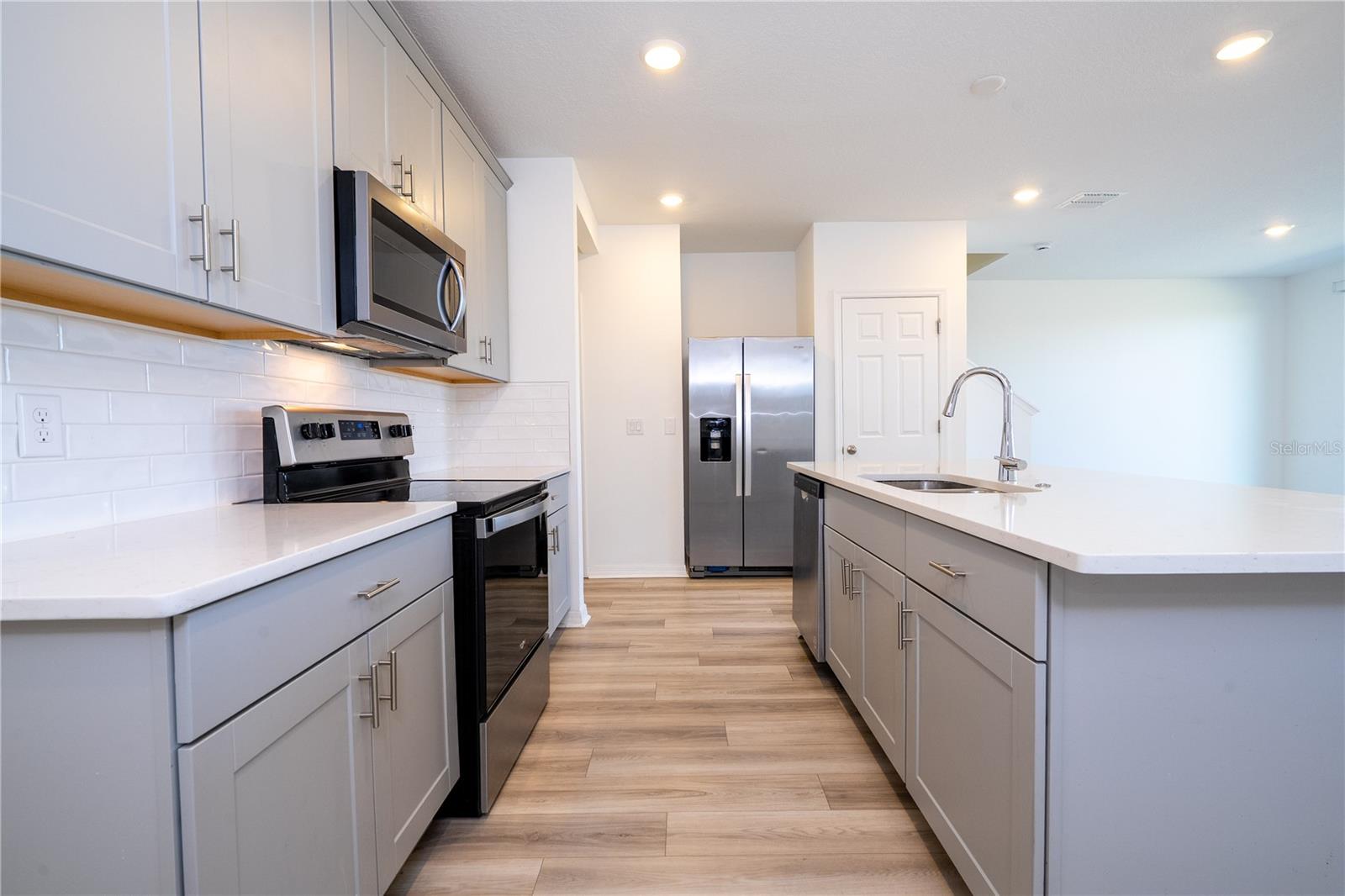 4549 BURROWING OWL LOOP