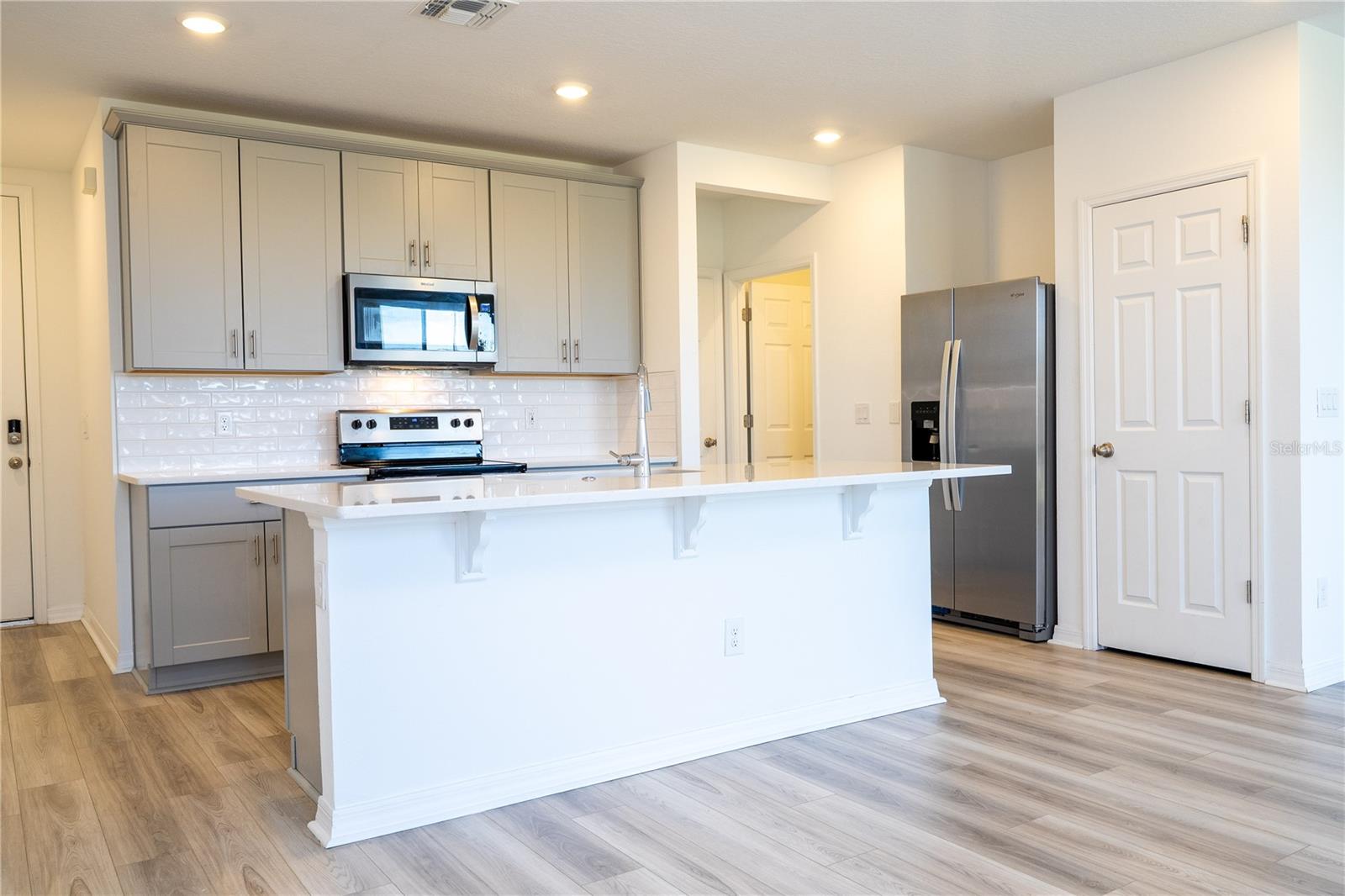 4549 BURROWING OWL LOOP