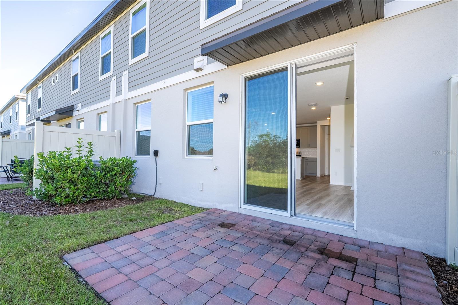 4549 BURROWING OWL LOOP