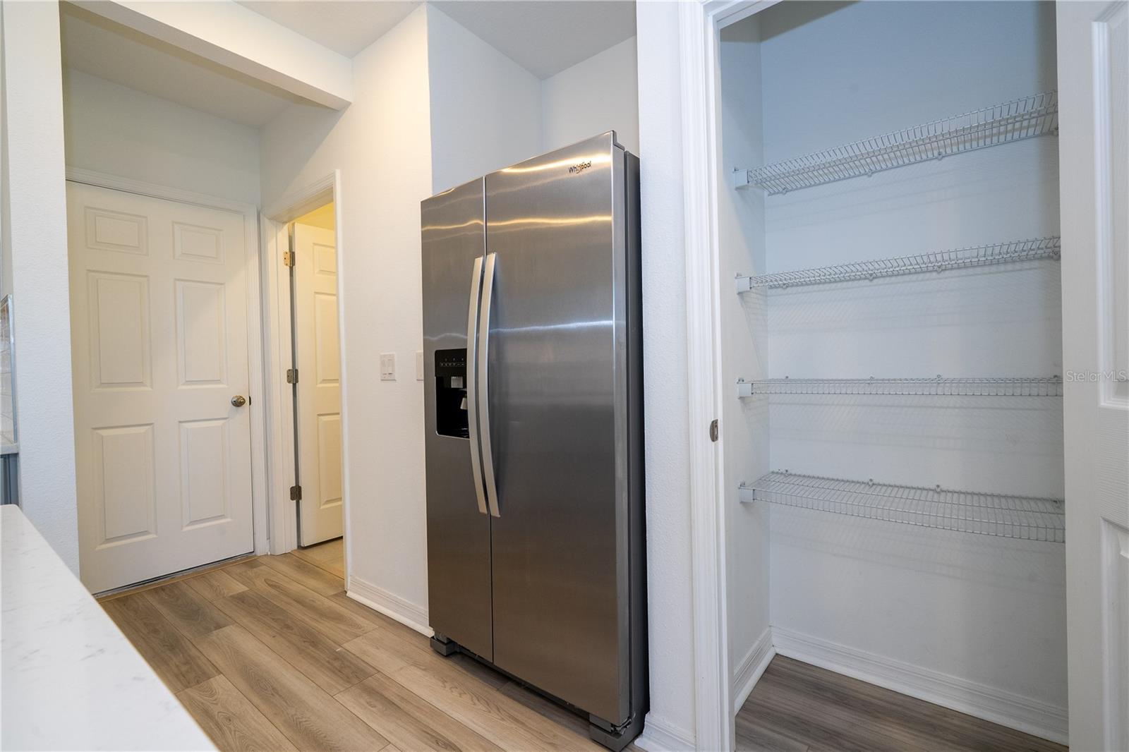 4549 BURROWING OWL LOOP