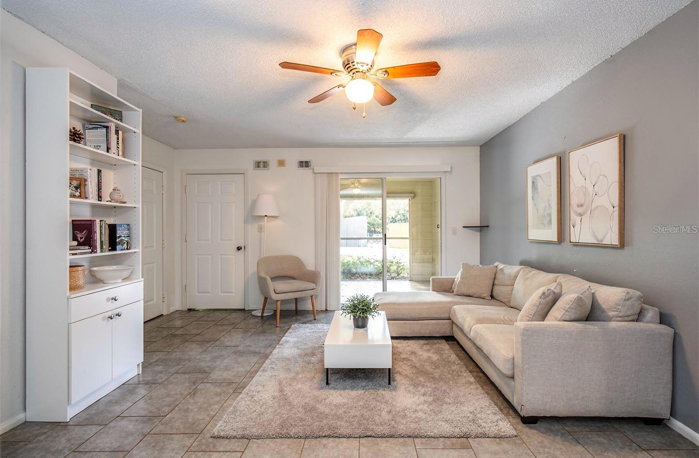 5136 PARK CENTRAL DR #212