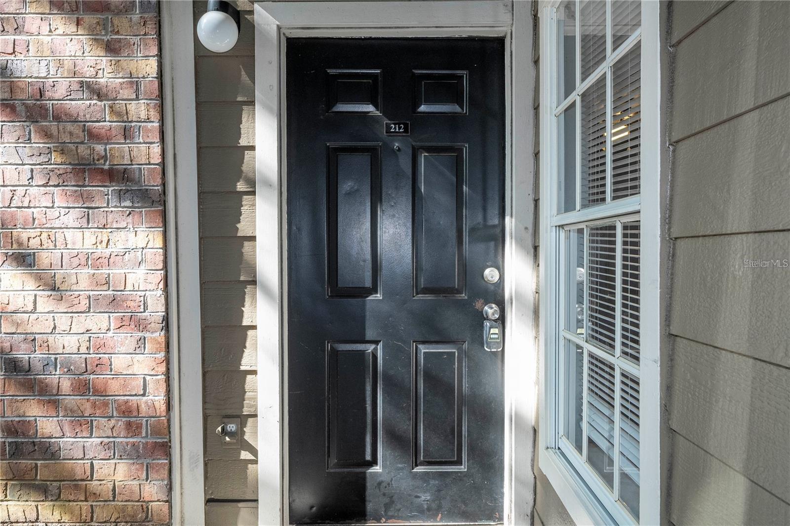 5136 PARK CENTRAL DR #212