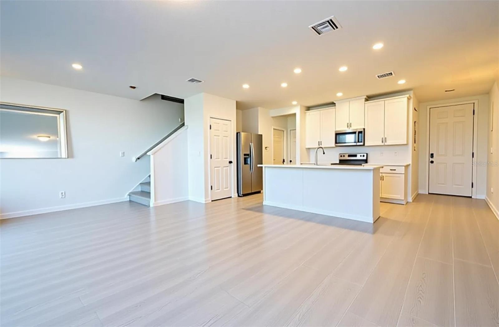 4329 EAGLE TRAIL BND