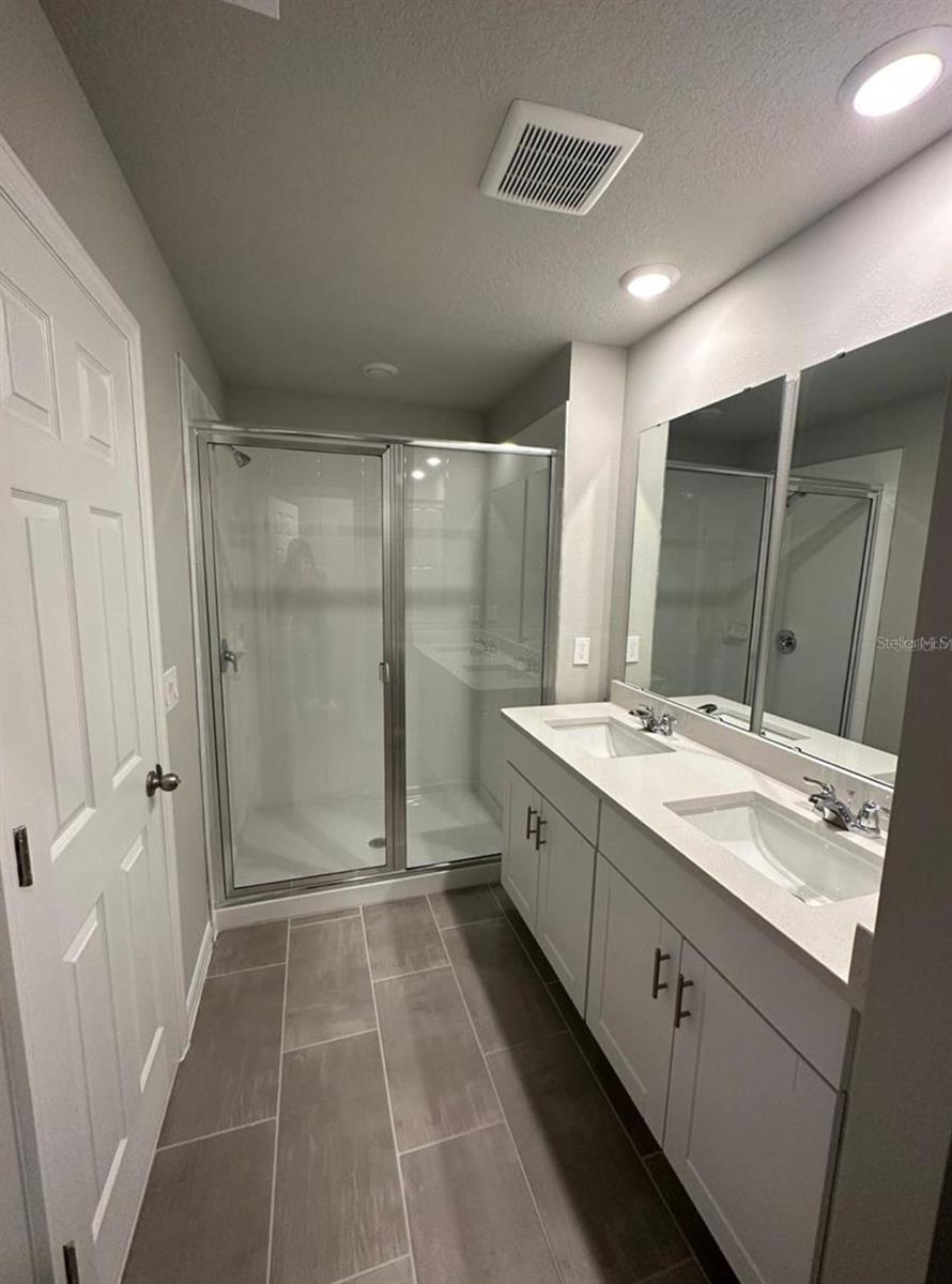 652 LEGACY LOOP
