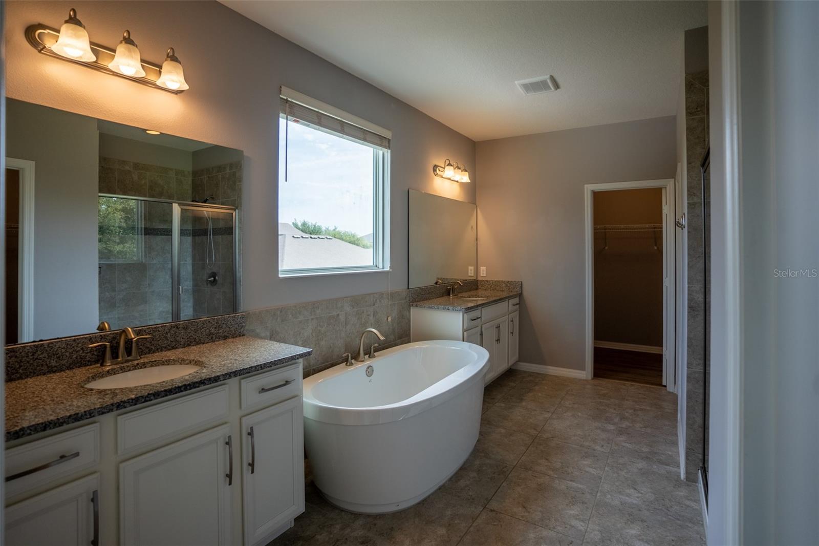 5024 PALMETTO PARK DR