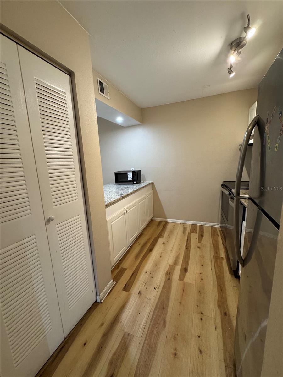 5012 DOWNING ST #10