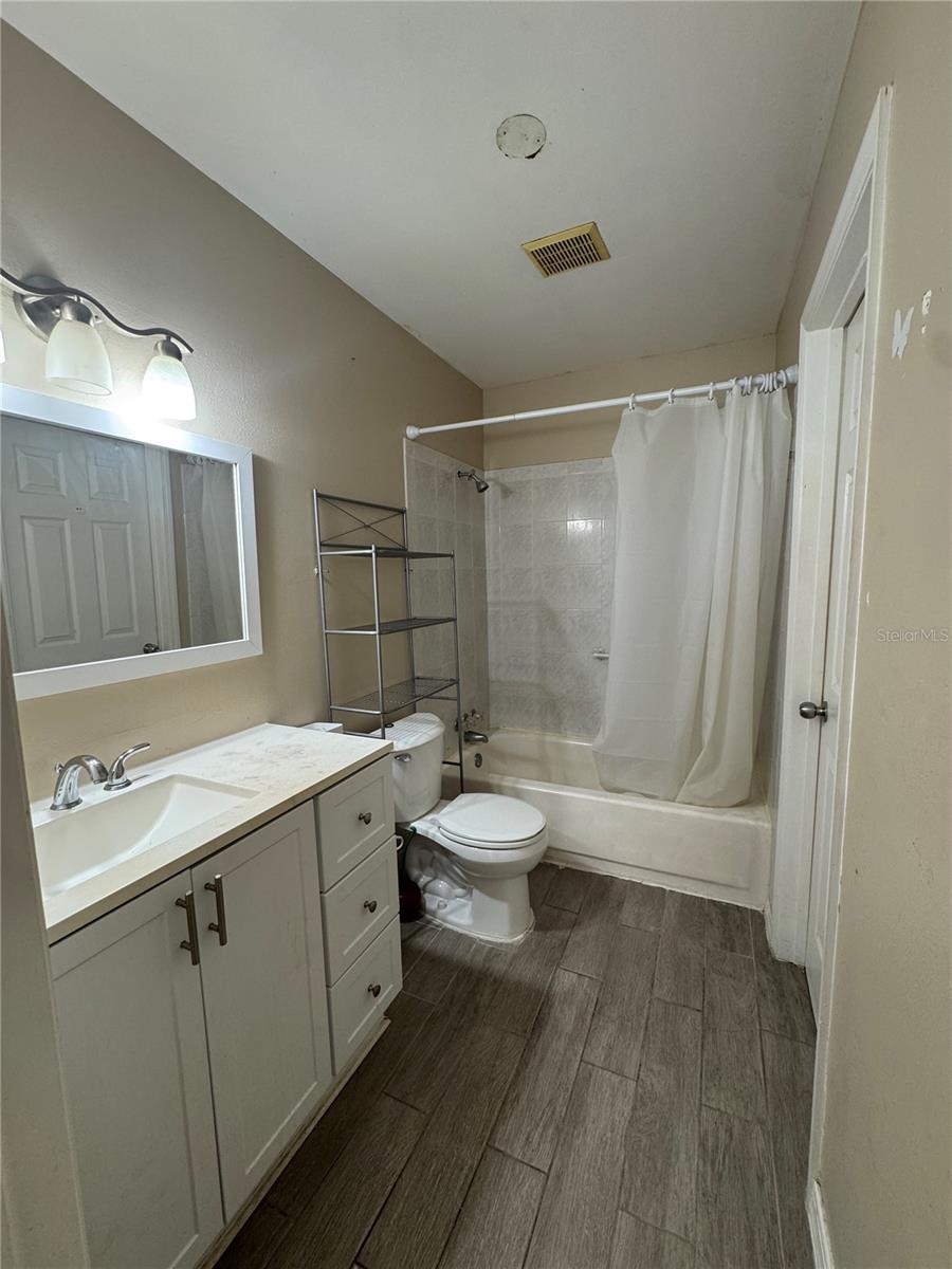 5012 DOWNING ST #10