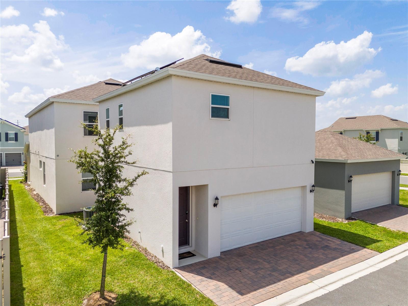 5320 LAKE VIRGINIA ST